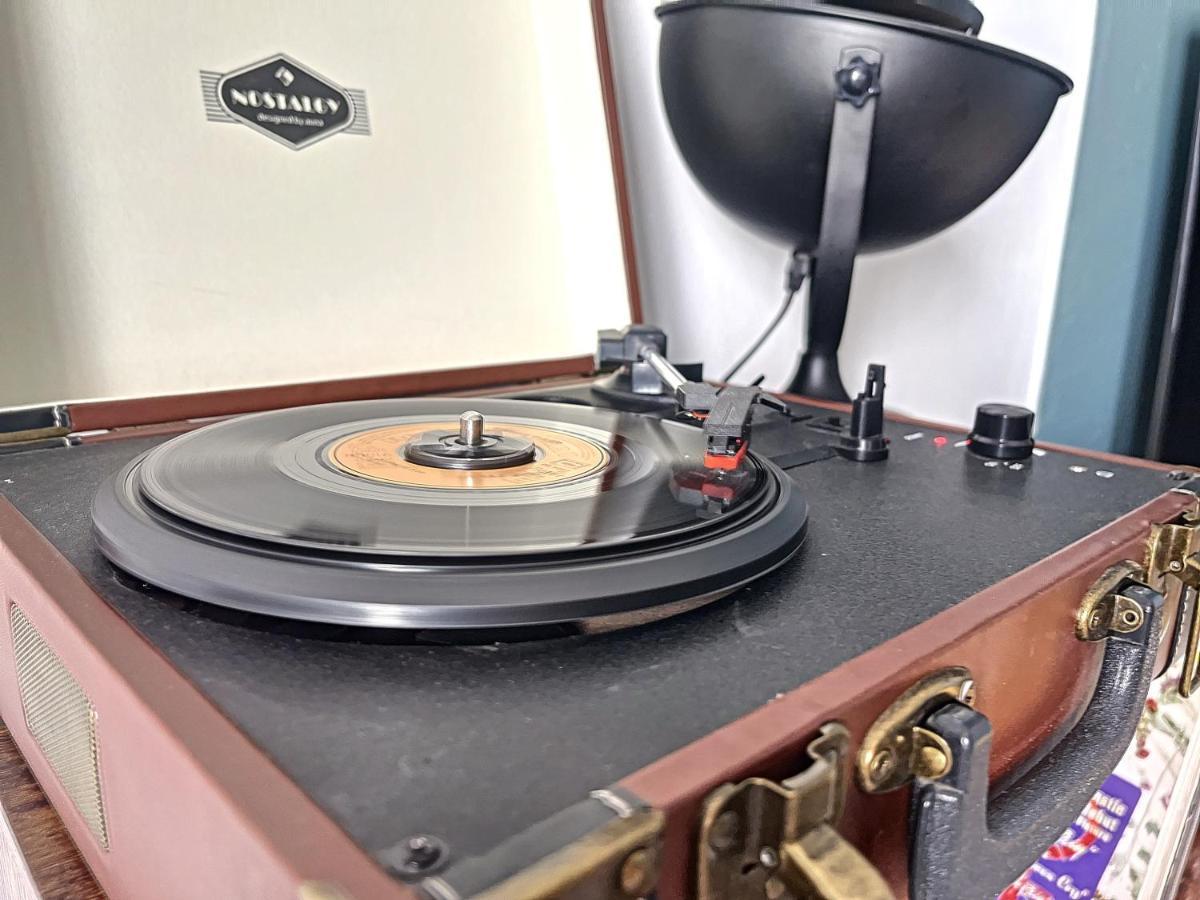 Maison De Ville - Paris En 15 Mn ! - 4 Pers- 1 Bebe - Vintage & Music ! Groslay Esterno foto